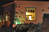 Exterior de noche